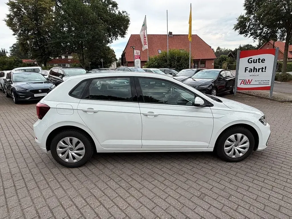 Gebraucht VW Polo Life 95 PS (69 kW) 2022 Weiß Kleinwagen