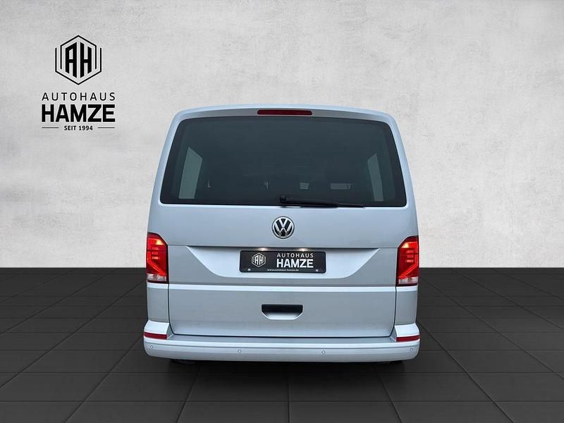 Gebraucht VW Multivan Trendline 150 PS (110 kW) 2020 Silber Van