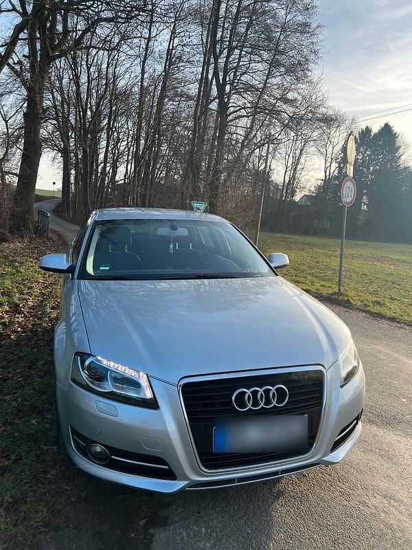 Gebraucht Audi A3 140 PS (102 kW) 2011 Grau Kleinwagen