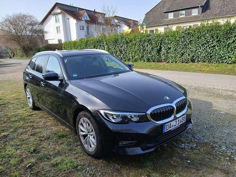 Gebraucht BMW 318 Advantage 150 PS (110 kW) 2020 Schwarz Kombi