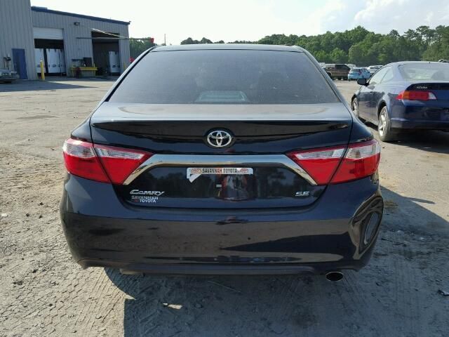 Gebraucht Toyota Camry 181 PS (133 kW) 2016 Schwarz Limousine