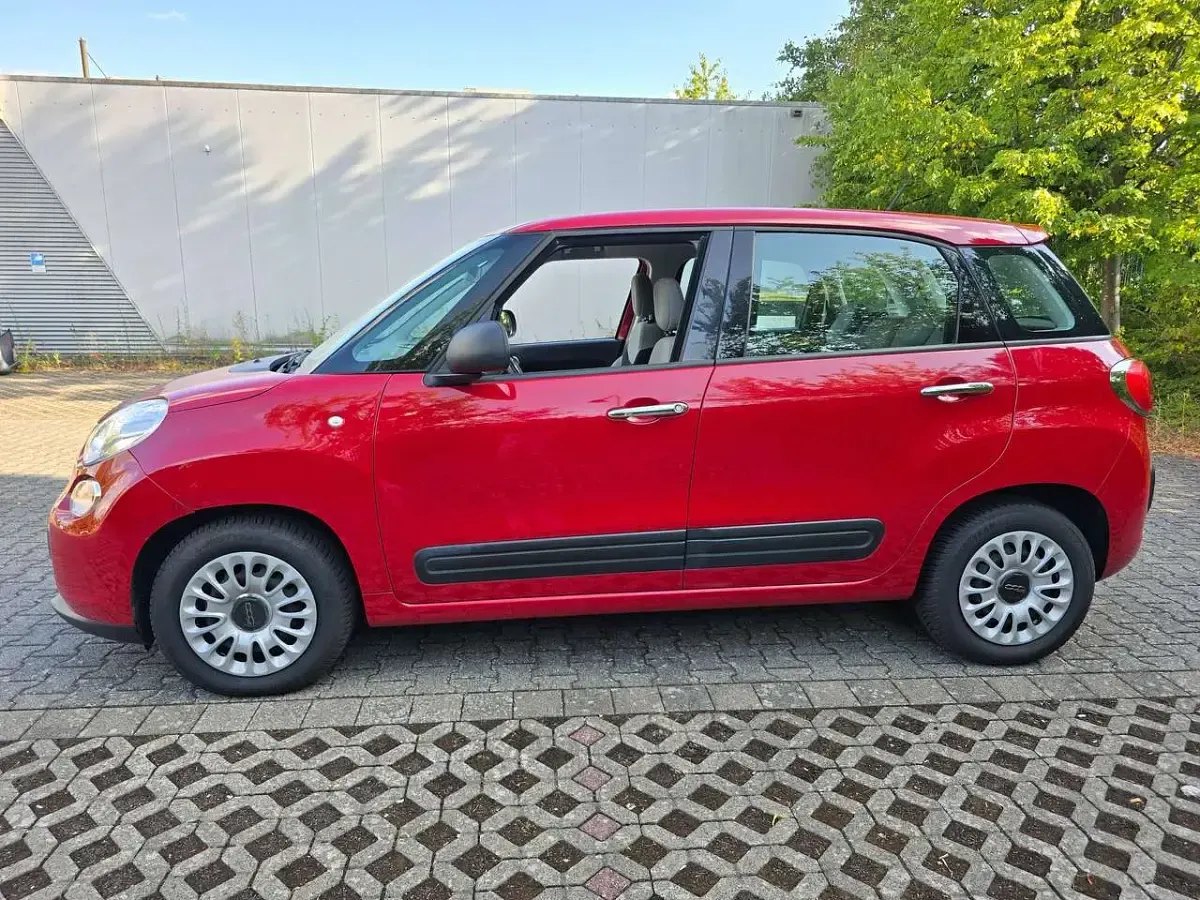 Gebraucht Fiat 500L Pop 95 PS (69 kW) 2013 Colore esterno (passione rot) Van / Kleinbus