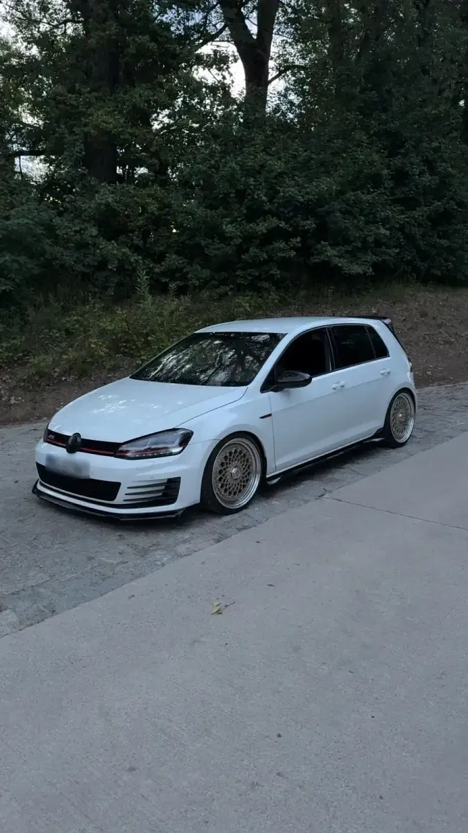 Gebraucht VW Golf VII GTI 230 PS (169 kW) 2014 Weiß Kleinwagen
