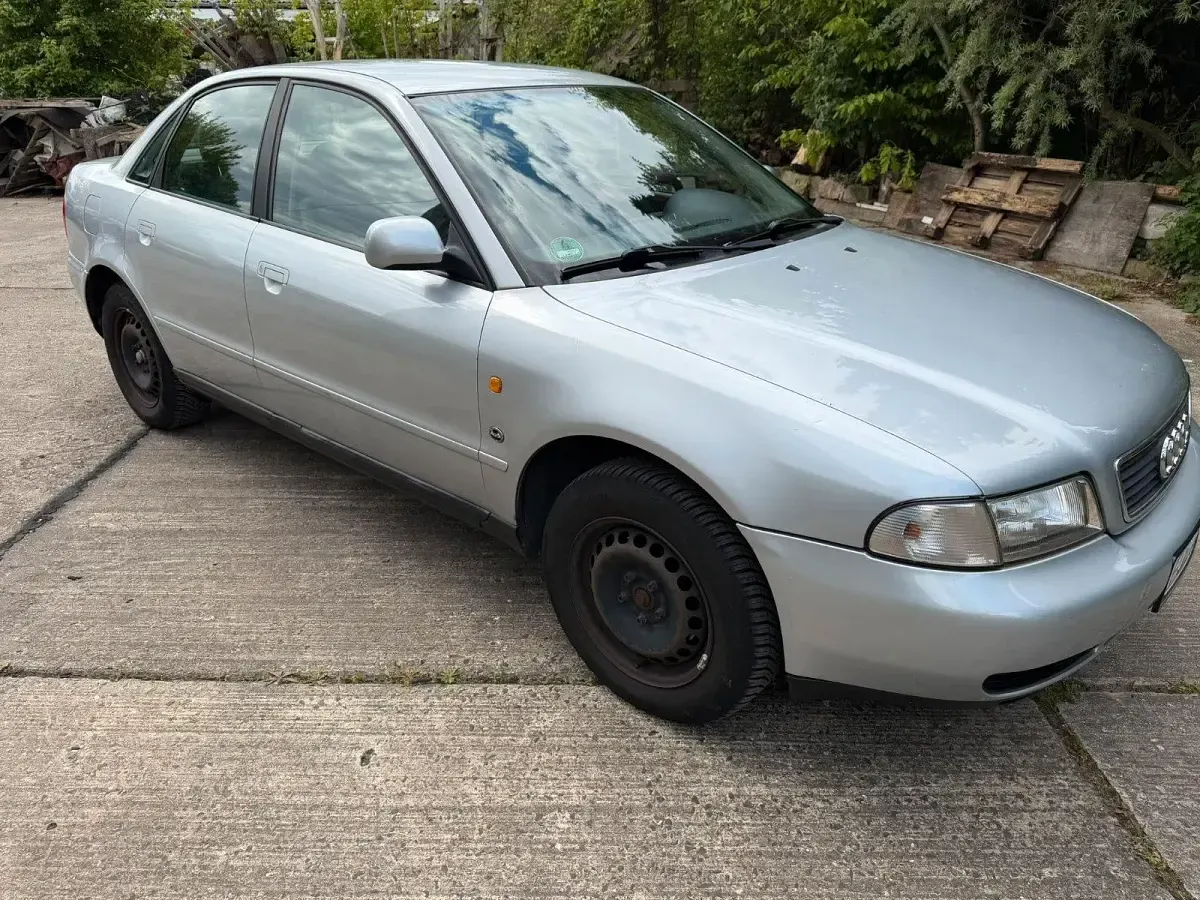Gebraucht Audi A4 125 PS (91 kW) 1997 Limousine