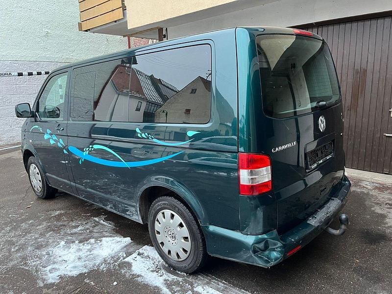 Gebraucht VW T5 131 PS (96 kW) 2009 Grün Van