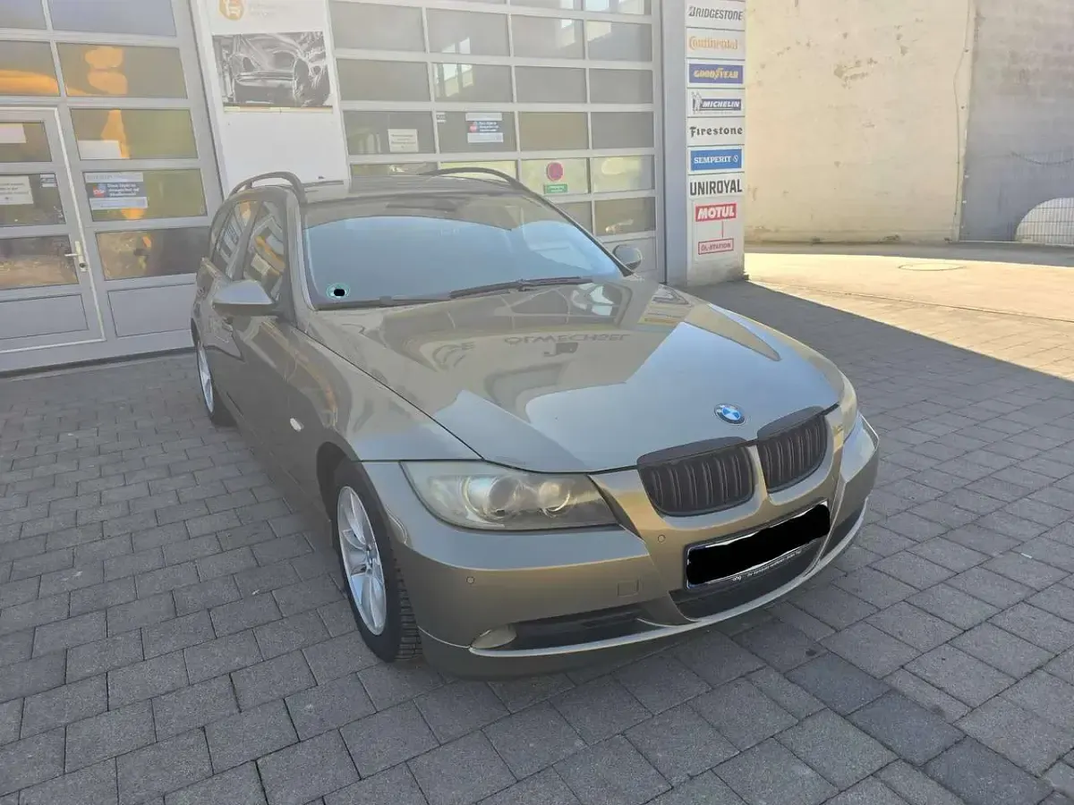 Gebraucht BMW 320 150 PS (110 kW) 2006 Kombi