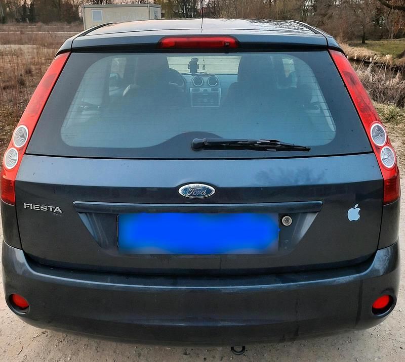 Gebraucht Ford Fiesta 81 PS (59 kW) 2006 Kleinwagen