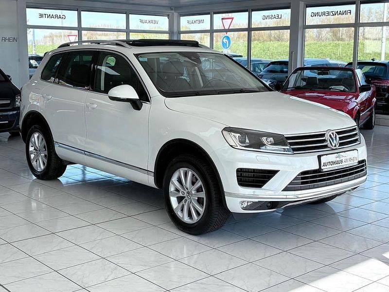 Gebraucht VW Touareg Edition 262 PS (192 kW) 2017 Weiß SUV