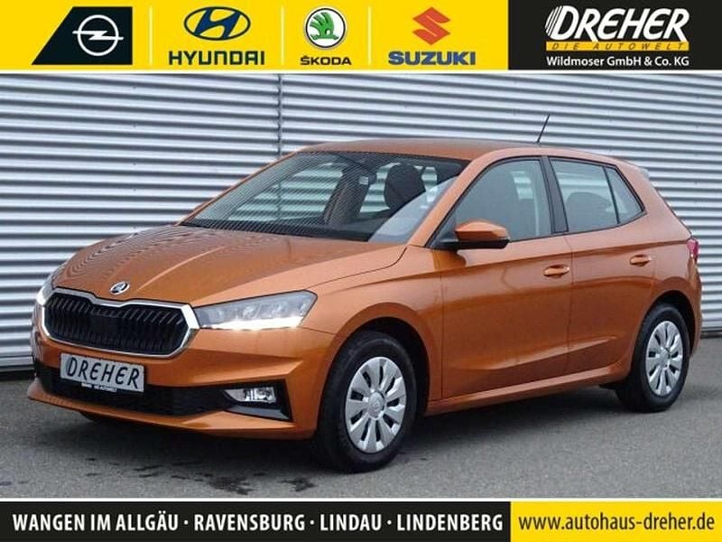 Phoenixorange metallic Gebraucht 2024 Skoda Fabia Selection Kleinwagen | 17.690 € (Fairer Preis) - Bild 1/3