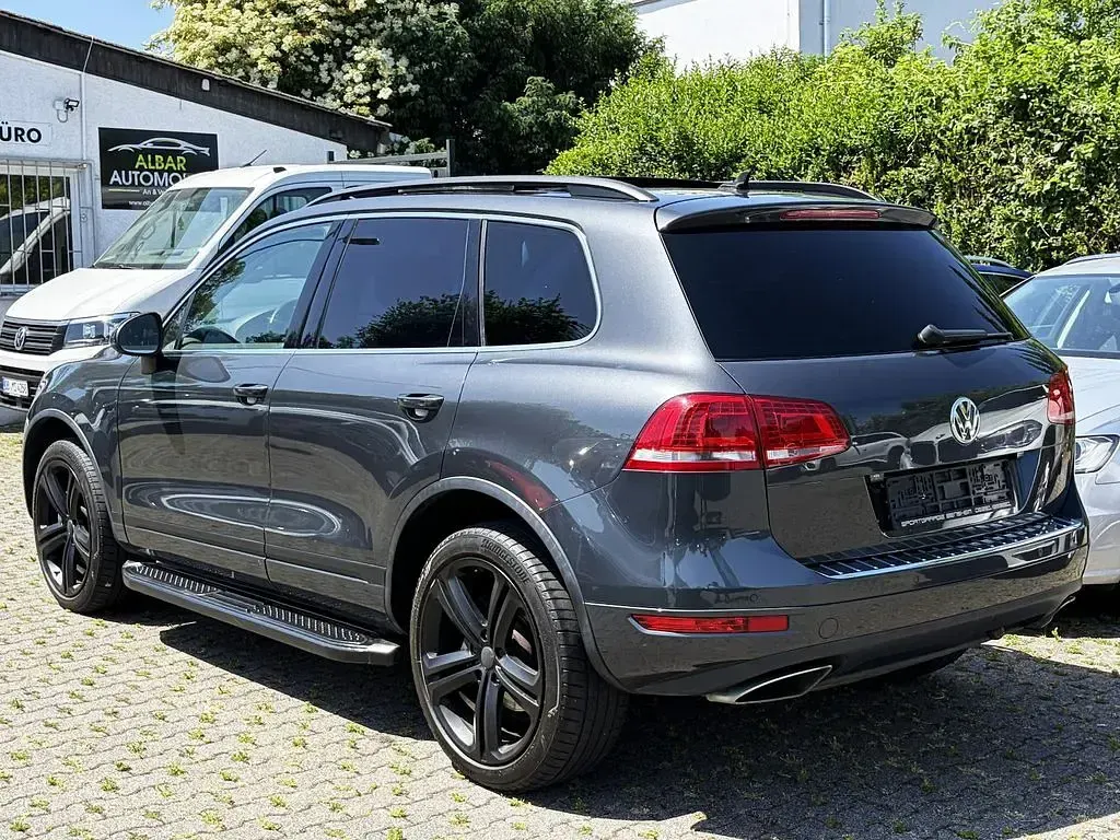 Gebraucht VW Touareg R-line 340 PS (250 kW) 2013 Grau SUV