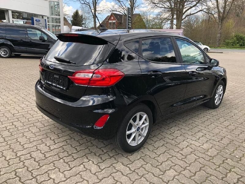 Gebraucht Ford Fiesta Cool & Connect 95 PS (69 kW) 2022 Obsidianschwarz metallic Kleinwagen