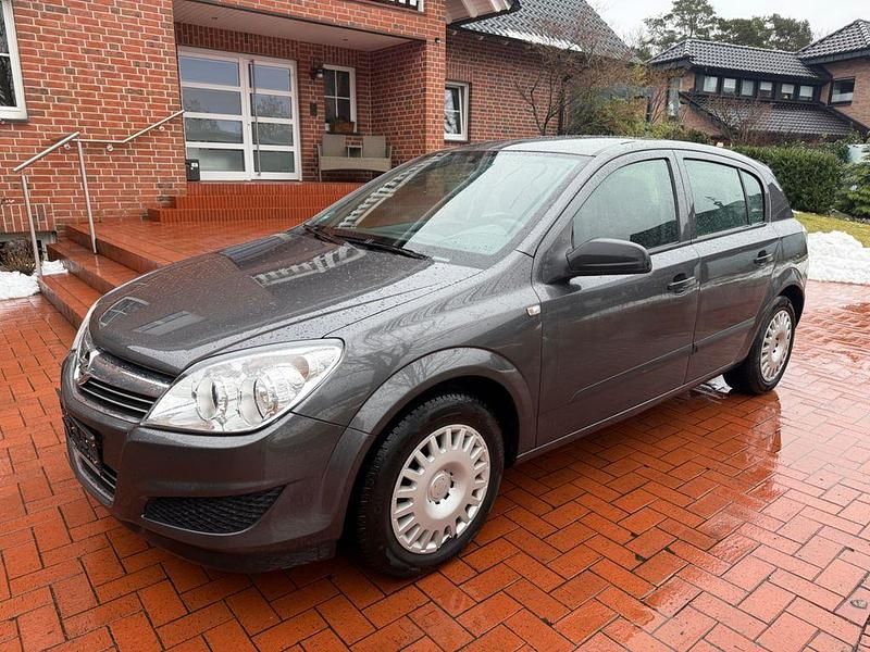 Gebraucht Opel Astra Selection 90 PS (66 kW) 2009 Grau Limousine