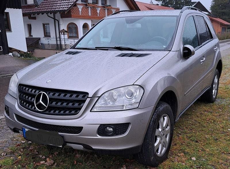 Beige Gebraucht 2006 Mercedes ML280 SUV | 5.200 € (Guter Preis) - Bild 1/4