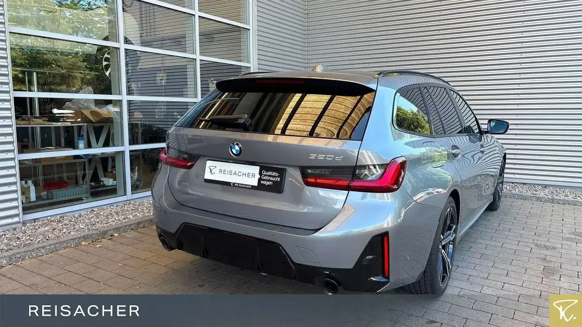 Gebraucht BMW 320 M Sport 190 PS (139 kW) 2025 Grau Limousine