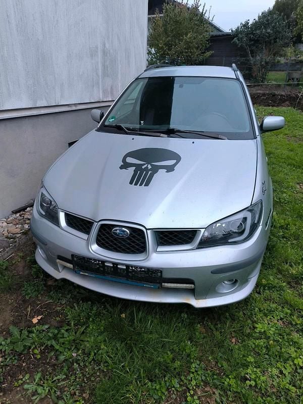 Silber Gebraucht 2005 Subaru Impreza Kombi | 4.500 € (Fairer Preis) - Bild 1/4