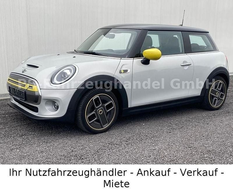 Silber Gebraucht 2020 Mini Cooper SE Kleinwagen | 16.500 € (Fairer Preis) - Bild 1/4