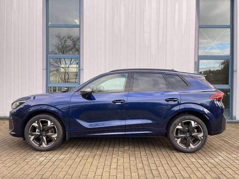 Neu Cupra Terramar 150 PS (110 kW) 2025 Kosmosblau SUV