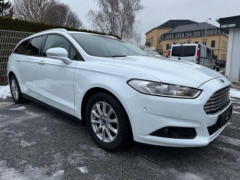 Gebraucht Ford Mondeo 120 PS (88 kW) 2018 Weiß Kombi
