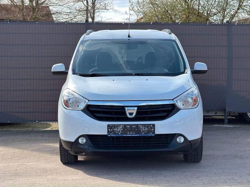 Gebraucht Dacia Lodgy Lauréate 90 PS (66 kW) 2012 Weiß Van / Kleinbus