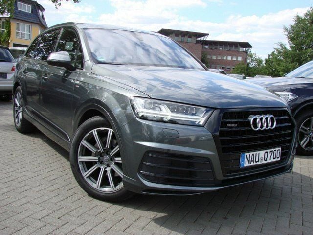 Grau metallic Gebraucht 2016 Audi Q7 S-line plus SUV | 29.990 € (Superpreis) - Bild 1/4