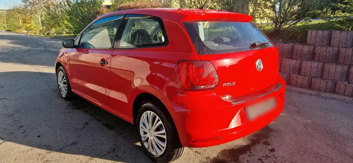 Gebraucht VW Polo 60 PS (44 kW) 2014 Rot Kleinwagen