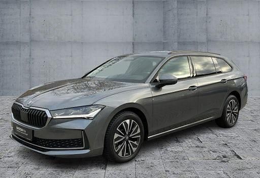 Gebraucht Skoda Superb Selection 193 PS (141 kW) 2025 5x graphitegrau metallic Kombi