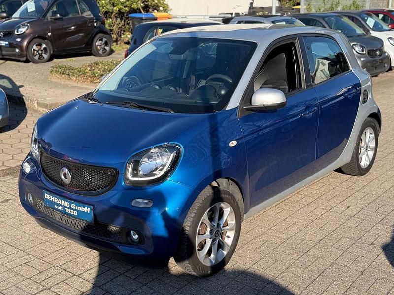 Gebraucht Smart ForFour Prime 71 PS (52 kW) 2015 Silber Kleinwagen