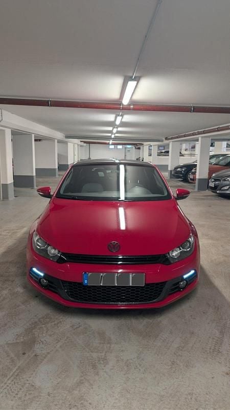 Gebraucht VW Scirocco Life 122 PS (89 kW) 2014 Rot Coupé