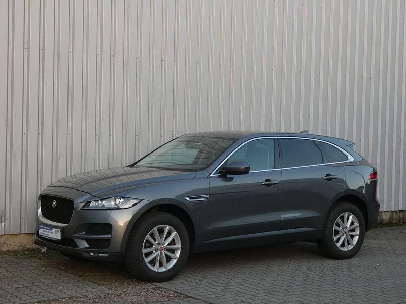 Gebraucht Jaguar F-Pace Portfolio 179 PS (131 kW) 2017 Grau SUV