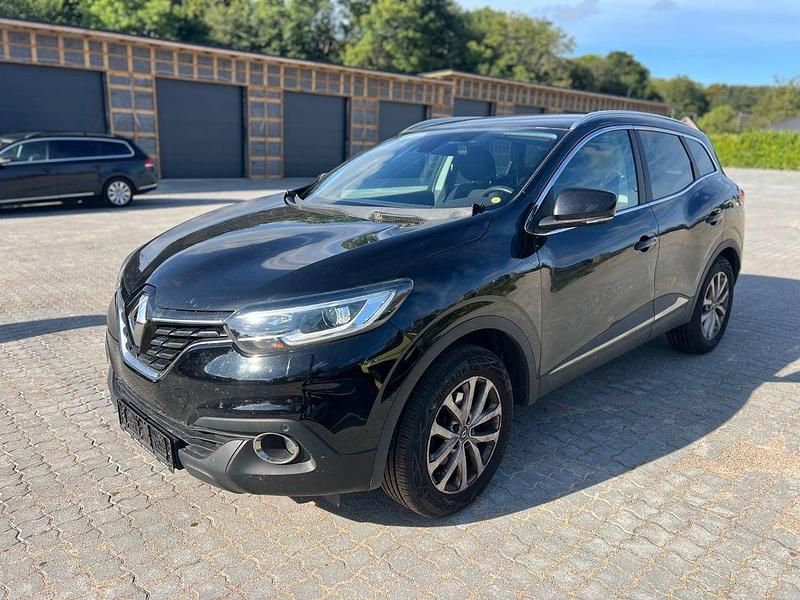 Schwarz Gebraucht 2015 Renault Kadjar Experience SUV | 4.500 € (Superpreis) - Bild 1/4