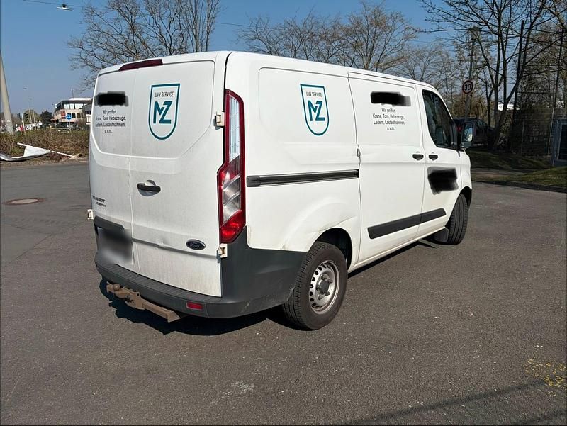 Gebraucht Ford Transit 101 PS (74 kW) 2016 Weiß Kombi