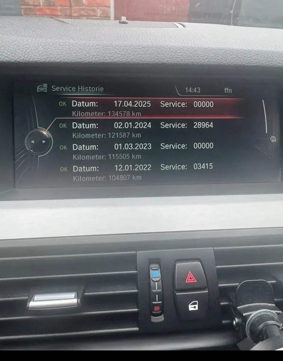 Gebraucht BMW 530 258 PS (189 kW) 2015 Schwarz Kombi