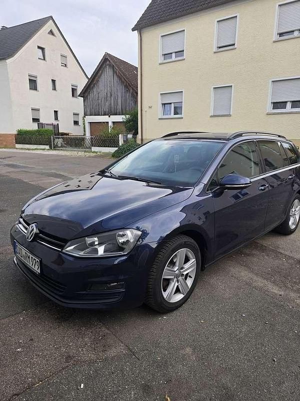 Blau Gebraucht 2015 VW Golf VII LOUNGE Kombi | 6.000 € (Guter Preis) - Bild 1/4