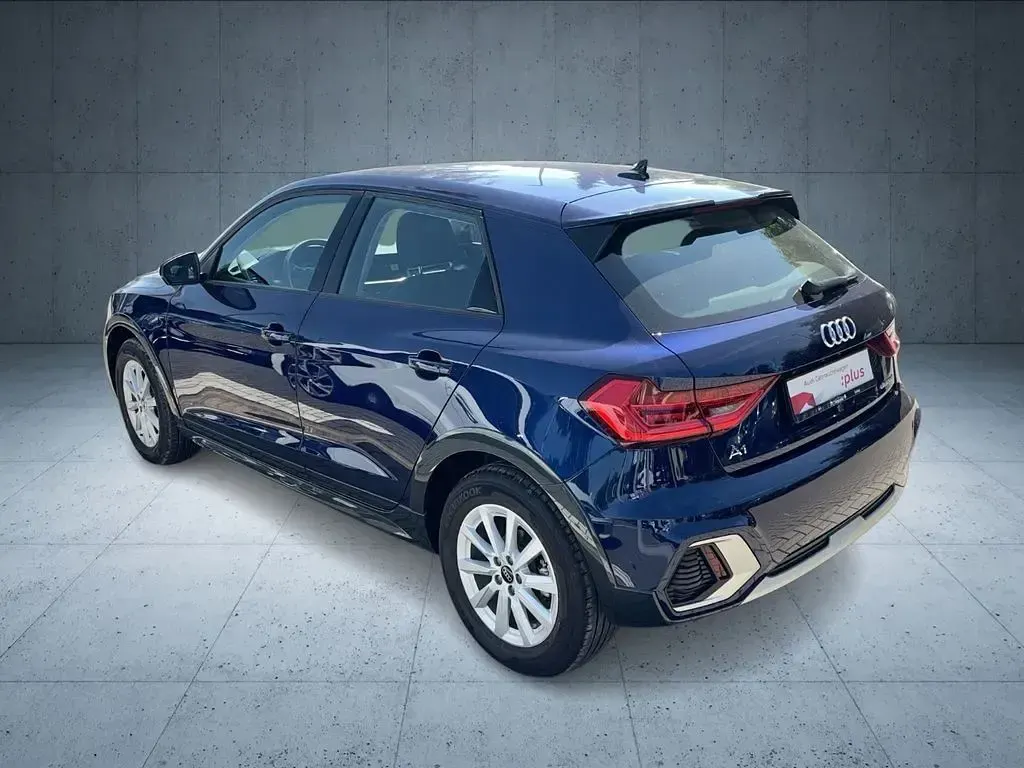 Gebraucht Audi A1 110 PS (80 kW) 2022 Blau SUV