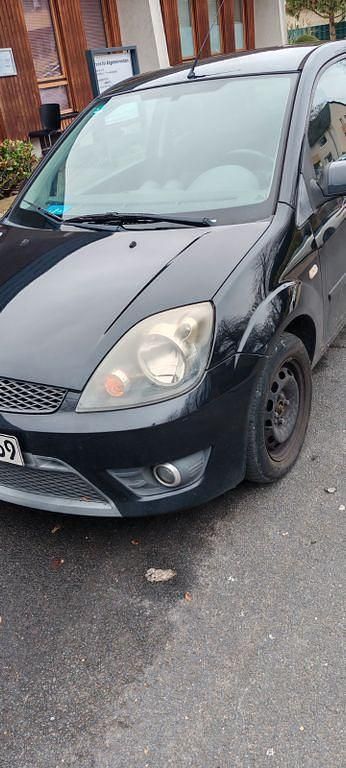 Gebraucht Ford Fiesta Style 69 PS (50 kW) 2008 Grau Kleinwagen