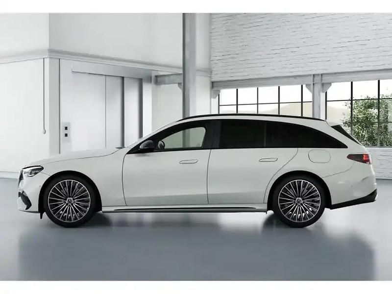 Gebraucht Mercedes E300 AMG 197 PS (144 kW) 2025 Weiss manufaktur lack manufaktur opalithweiss bright Kombi