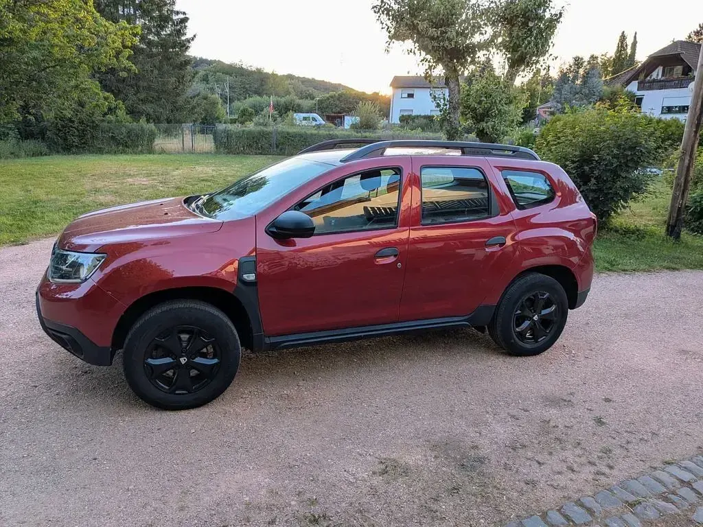 Gebraucht Dacia Duster Essentiel 101 PS (74 kW) 2021 Rot SUV