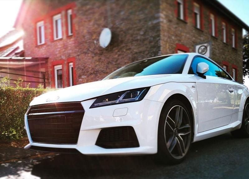 Gebraucht Audi TT S-Line 184 PS (135 kW) 2015 Weiß Coupé