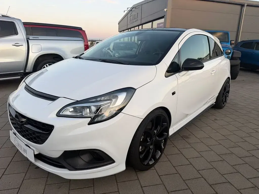 Usado Opel Corsa OPC 207 CV (152 kW) 2017 Blanco Utilitario