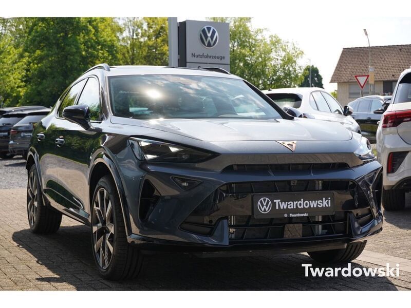 Grau Gebraucht 2025 Cupra Formentor SUV | 38.990 € (Fairer Preis) - Bild 1/4
