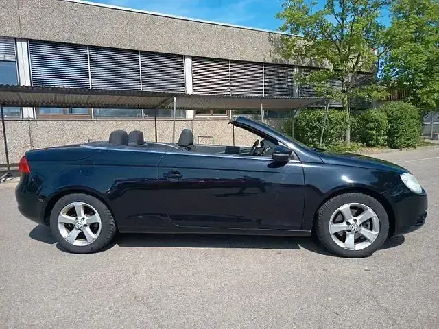 Usata VW Eos 122 CV (89 kW) 2009 Nero Cabrio