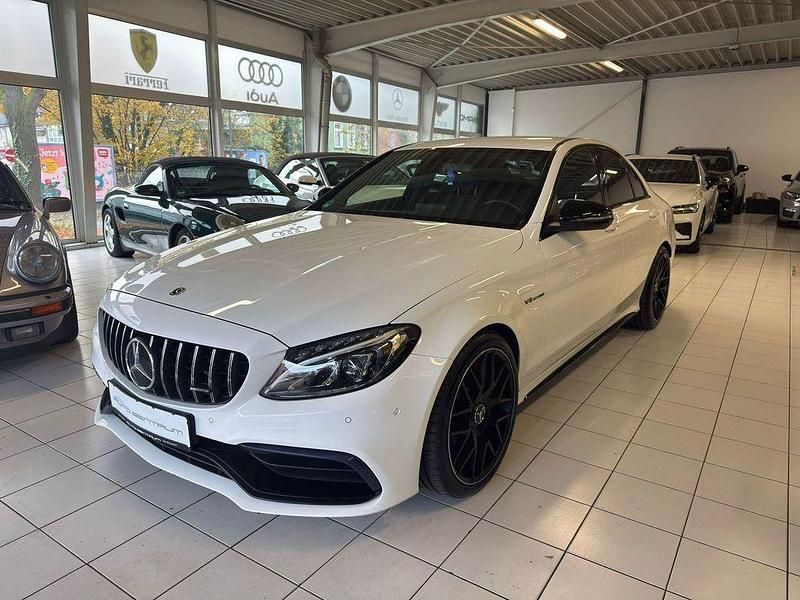 Polarweiss unilack Gebraucht 2017 Mercedes C63 AMG AMG Limousine | 44.990 € (Superpreis) - Bild 1/4