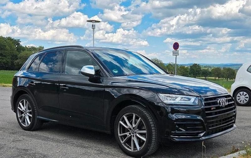 Schwarz Gebraucht 2019 Audi SQ5 SUV | 35.500 € - Bild 1/4