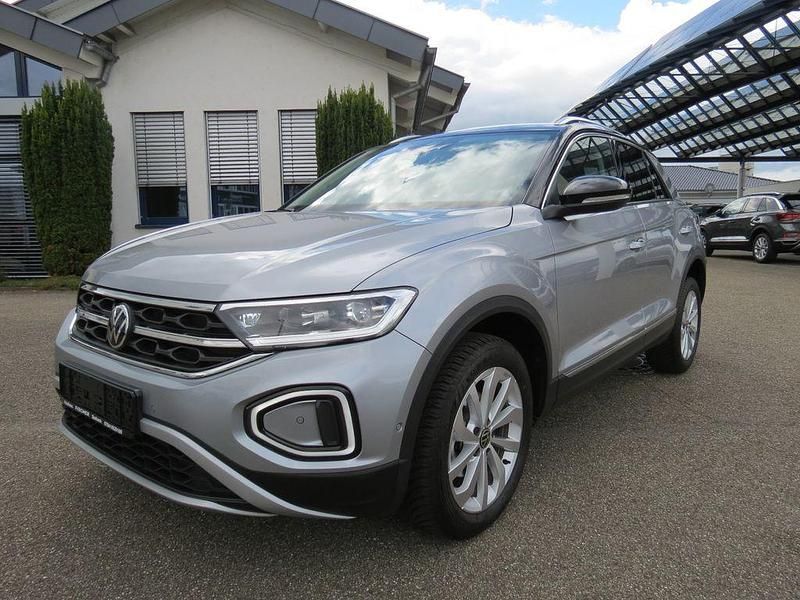 Gebraucht VW T-Roc Style 150 PS (110 kW) 2024 Silber SUV