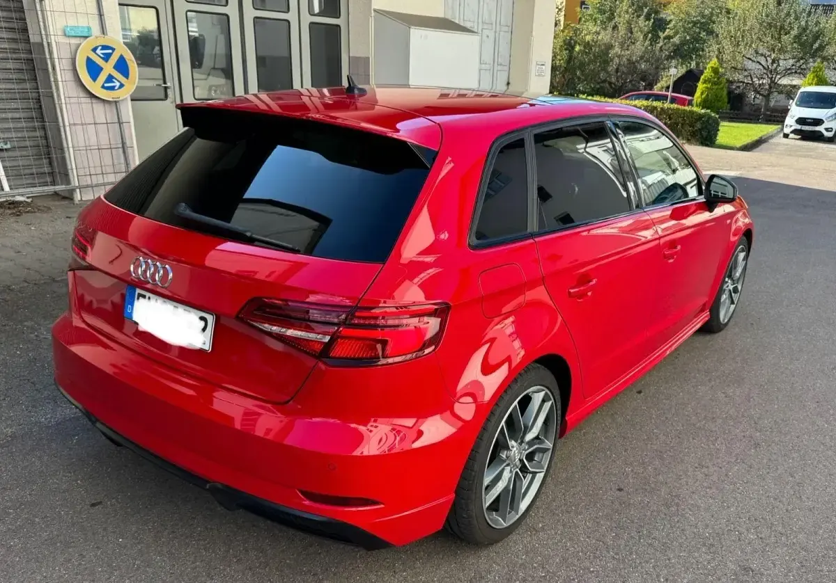 Gebraucht Audi A3 S-Line 150 PS (110 kW) 2020 Rot Limousine