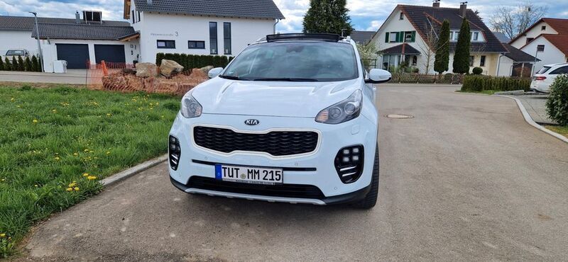 Weiß Gebraucht 2018 Kia Sportage GT-Line SUV | 16.500 € (Guter Preis) - Bild 1/4