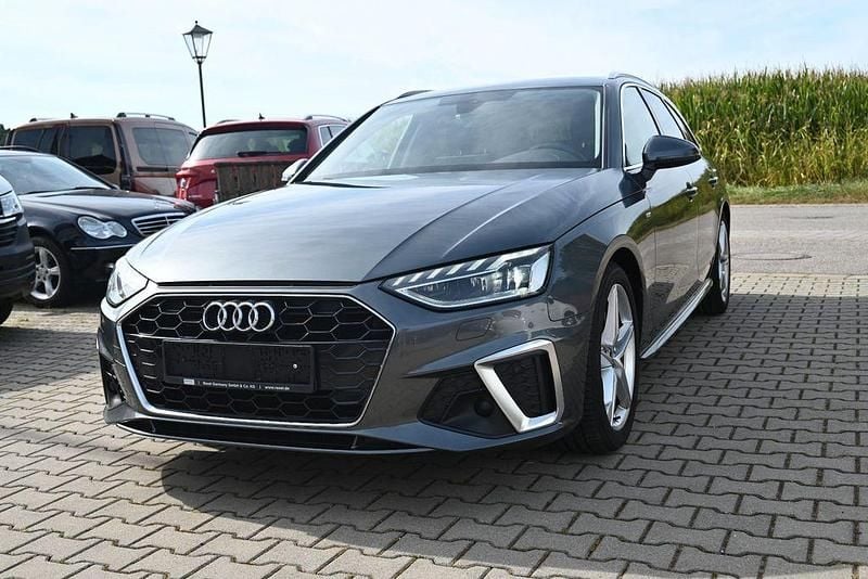 Daytonagrau Gebraucht 2022 Audi A4 S-Line Kombi | 25.500 € (Fairer Preis) - Bild 1/4