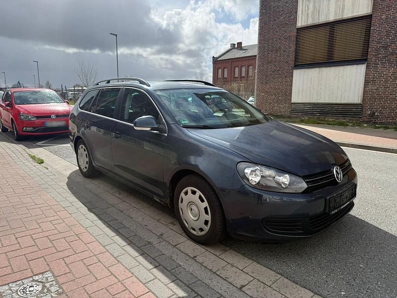 Gebraucht VW Golf V 105 PS (77 kW) 2009 Blau Kombi
