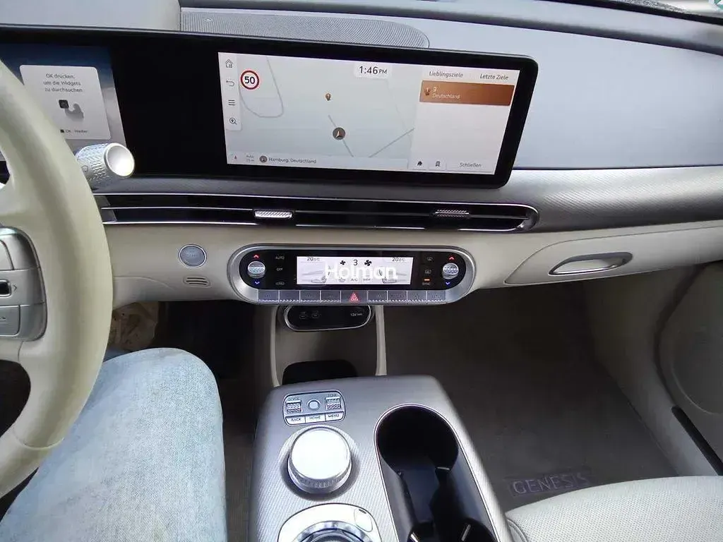 Second-hand Genesis GV60 Sport 233 kW (318 CP) 2022 Albastru SUV