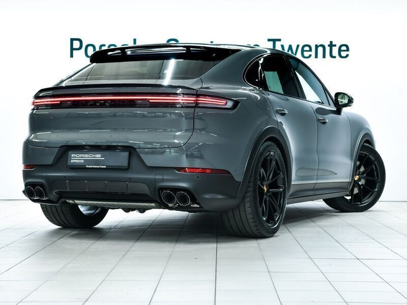 Neu Porsche Cayenne 470 PS (345 kW) 2025 Grau SUV